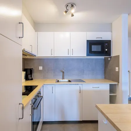 Bietschhorn 18 - 4 Pers - Piscine Apartment *